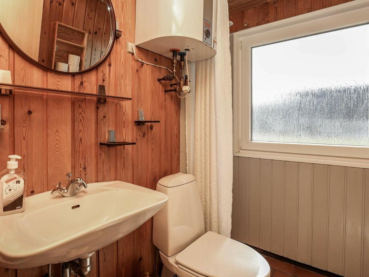 6 Person Holiday Home In Hvide Sande Kültér fotó